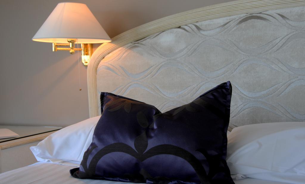 Vista Palace Hotel&Beach Resort - Monte Carlo View Roquebrune-Cap-Martin Rom bilde
